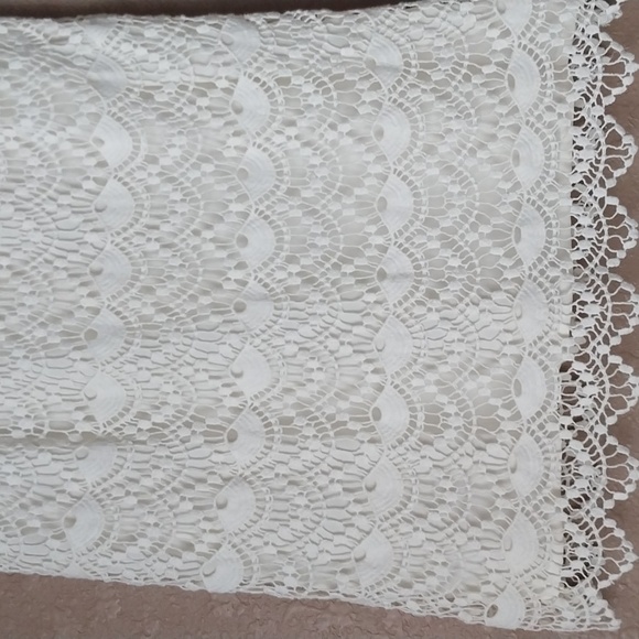 LOFT Dress Sheath Whìte Crochet Lace ScallopTheme Size 6P - Picture 3 of 12